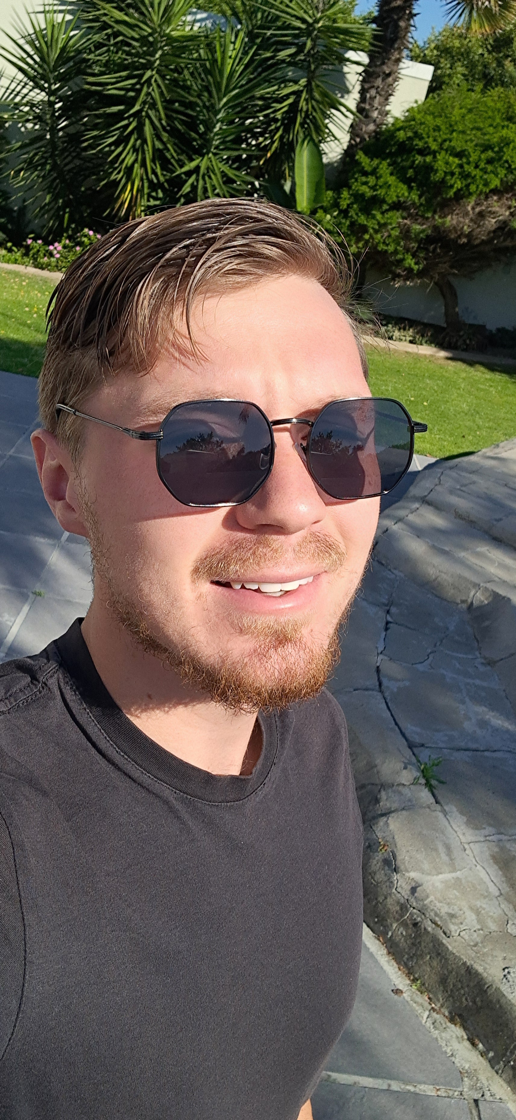 💎 'Hexa' Vintage Polygon Metal Sunglasses | Luxury Unisex UV400 Design 💎